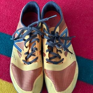 New Balance Minimus Sz 10